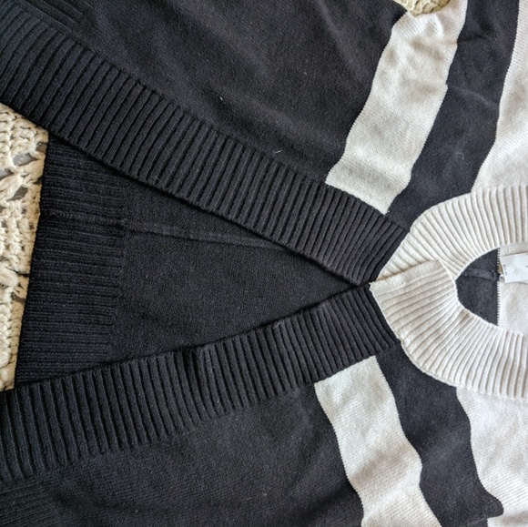 NWT Gap Wool blend black white sweater size S - Picture 3 of 8